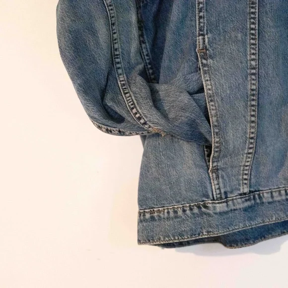AE Boyfriend Denim Jacket - Picture 5 of 7